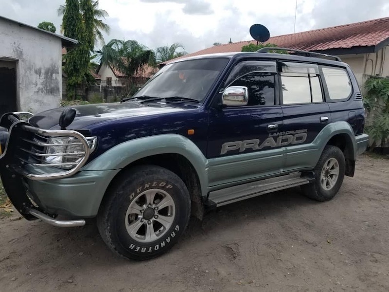 Land Cruiser TX Car Hire Uganda Safari