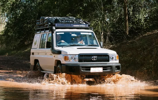 Land Cruiser Box Model 70 Car Rentals in Uganda; Best Safari
